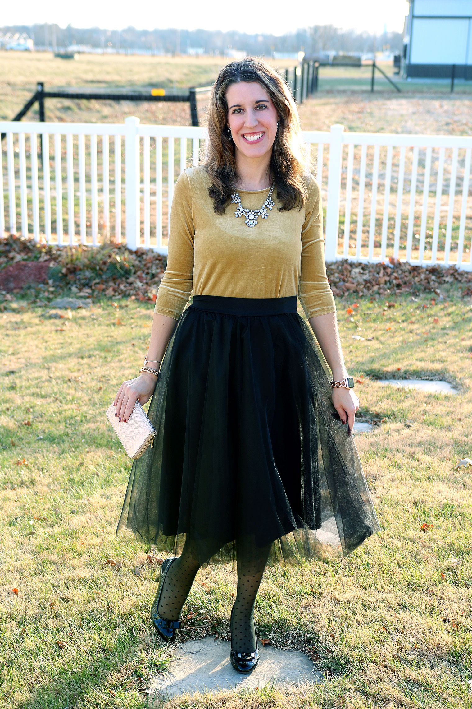 Gold hotsell skirt tulle