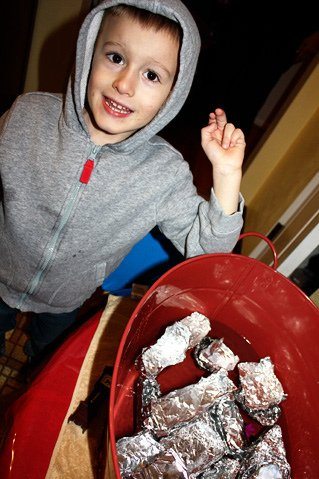 Nathan’s Paper/Foil Boats