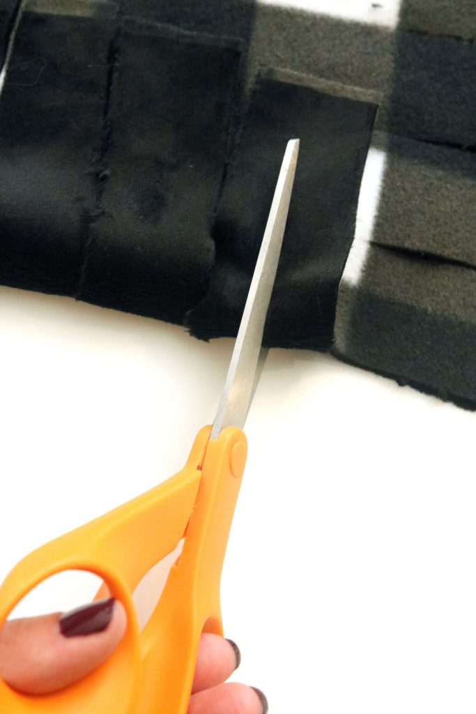 NoSew Fleece Pet Blanket to Keep Your Home Stain Free for the Fall